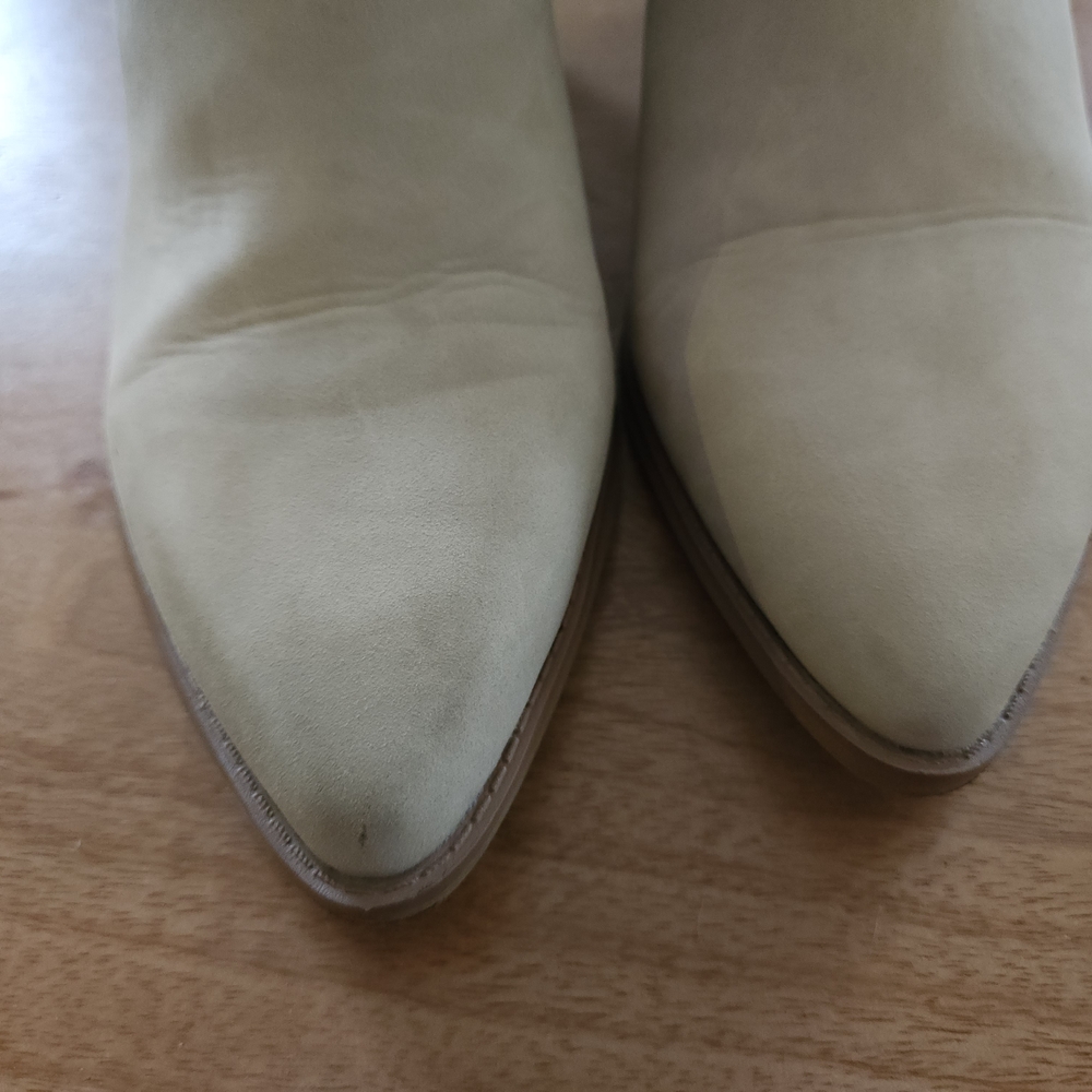 Elegant Tan Women's Country BOOTS SIZE 9.5. SOFT TO TOUCH. - Picture 3 of 12
